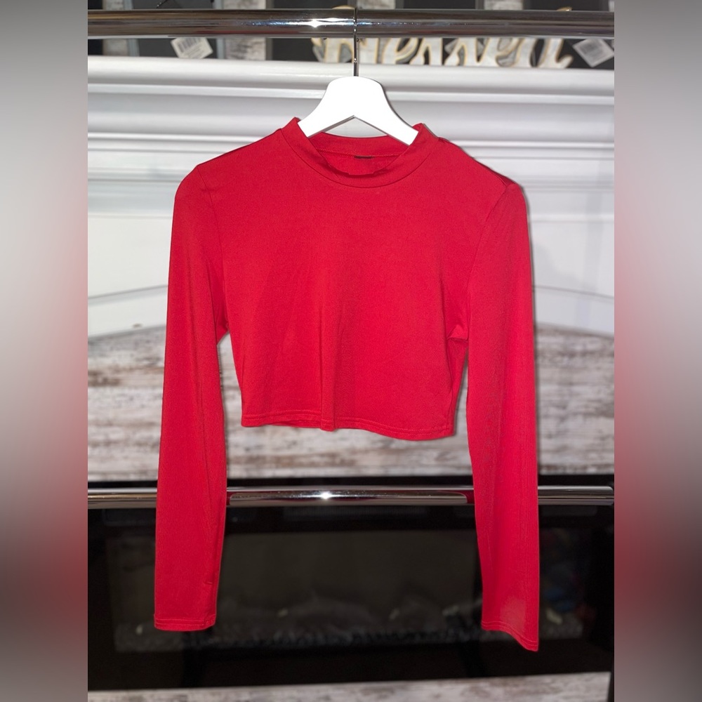 Women’s crop top